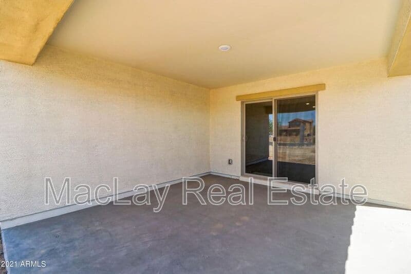 Casa Grande House: 1553 E Caballero Dr.