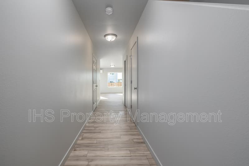 Pasco House: 311 Dawson Ln