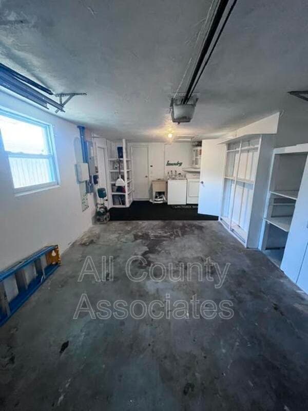 Port Richey House: 11115  Yellowwood