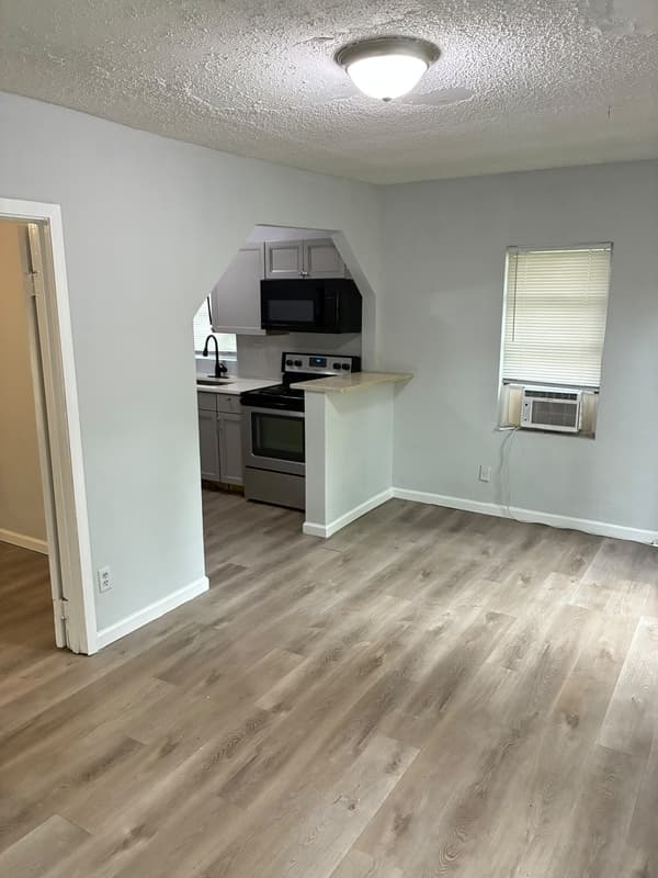 Jacksonville Condo: 1415 Lila Street - 2