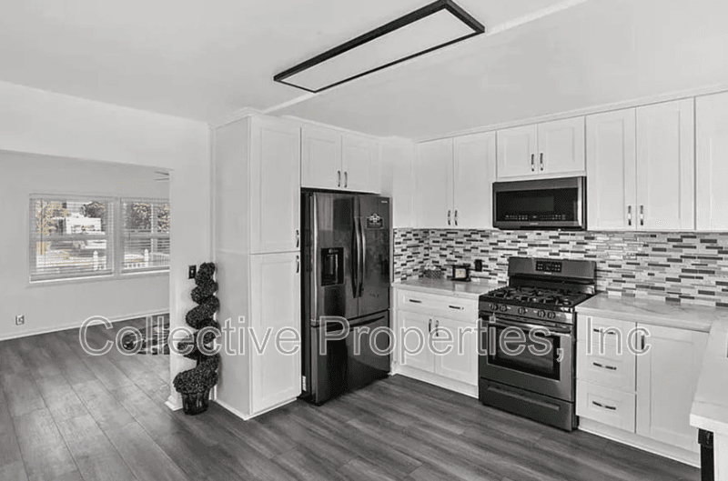 Imperial Beach House: 767 Calla Avenue