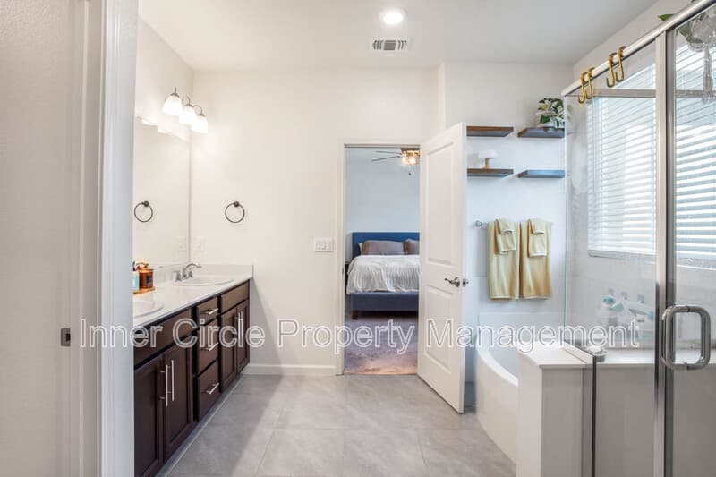 Oakley House: 169 Leprino Circle