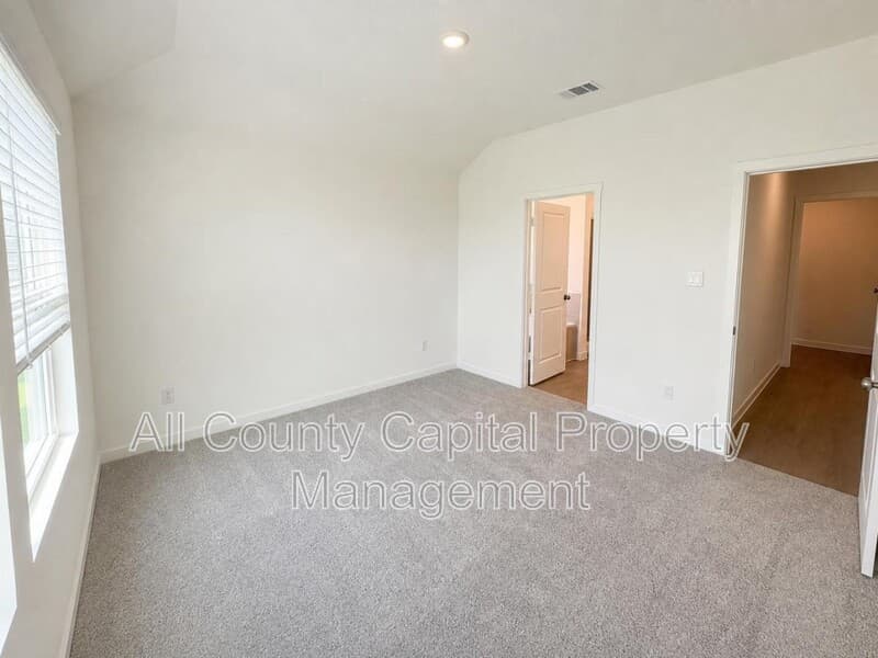 Pflugerville House: 17909 Orchard Oriel Way