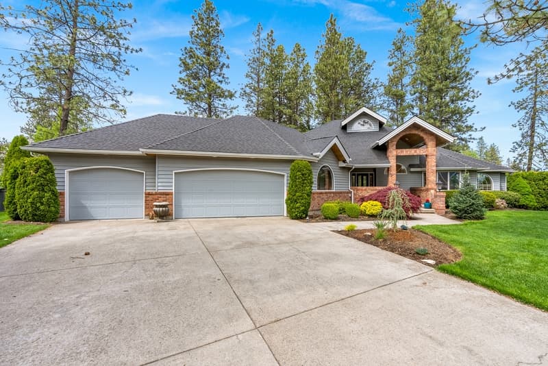Spokane House: 602 West Bradford Court