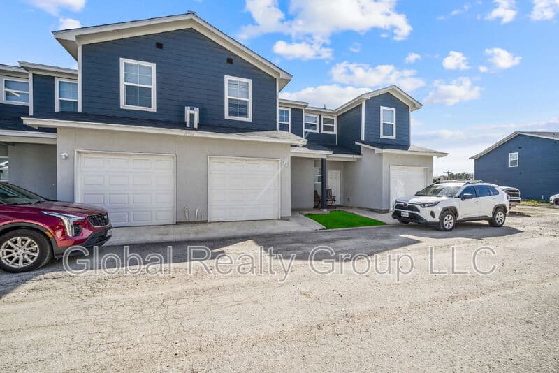 San Antonio Condo: 6914 Crestway Dr