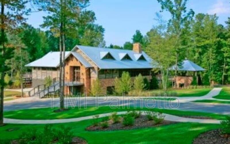 Lexington House: 2322 High Bluff Loop