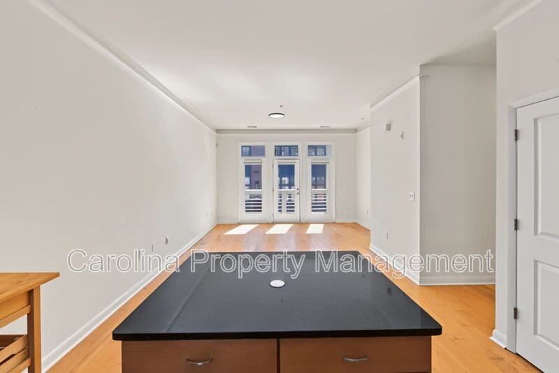 Charlotte House: 516 New Bern Station Ct