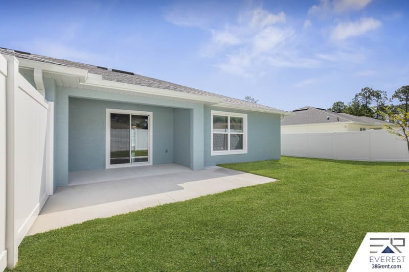 Palm Coast House: 10 Llovera Pl