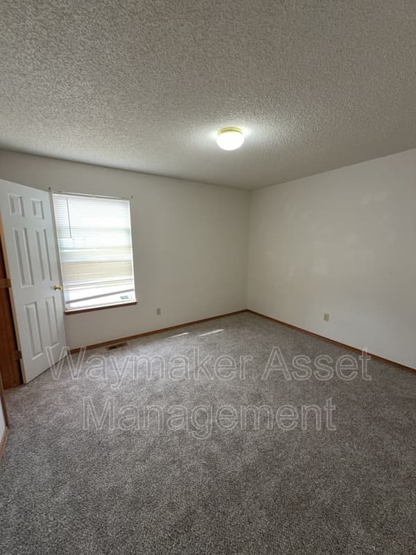 Fountain House: 2123 Fairweather Way