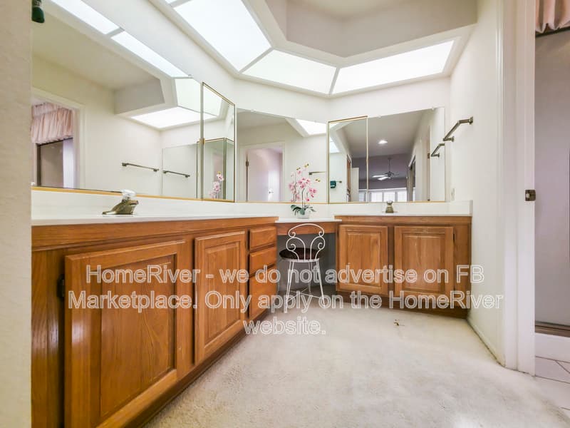 Sun City West House: 21015 N 123rd Dr