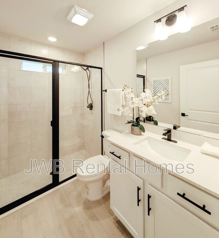 Jacksonville Townhome: 160 Barstow Pl
