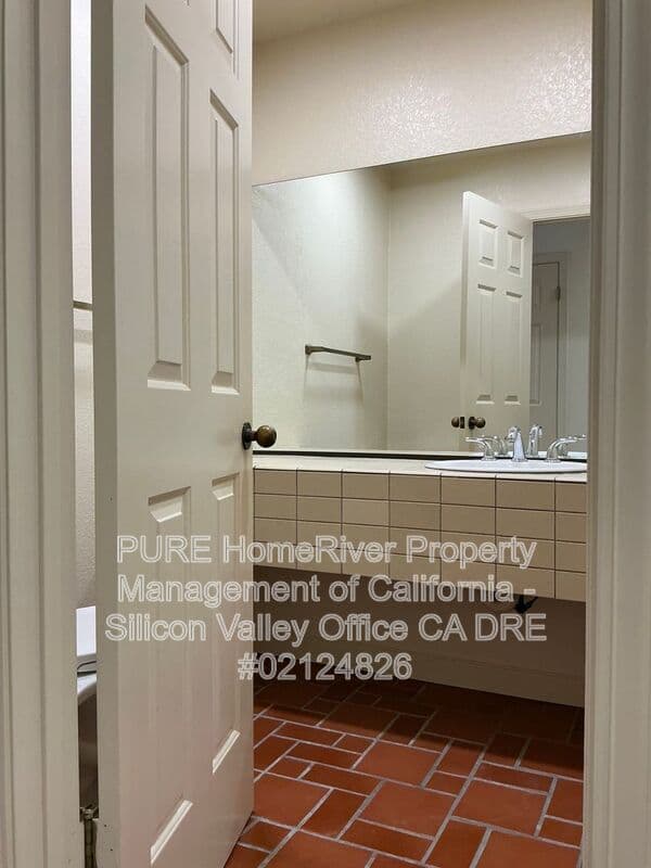 Cupertino House: 10180 Byerly Ct