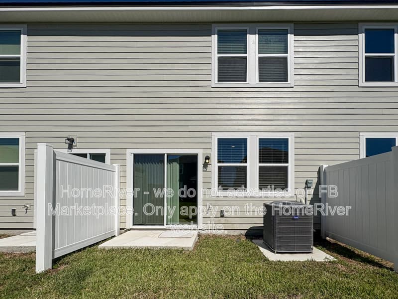 Jacksonville Townhome: 206 Brazil Nut Cir