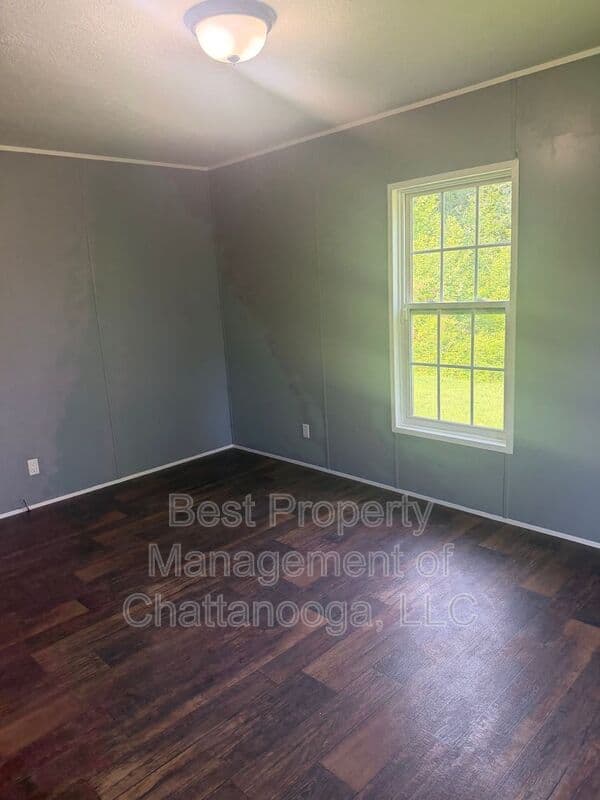 Lafayette House: 1375 Shinbone Rd