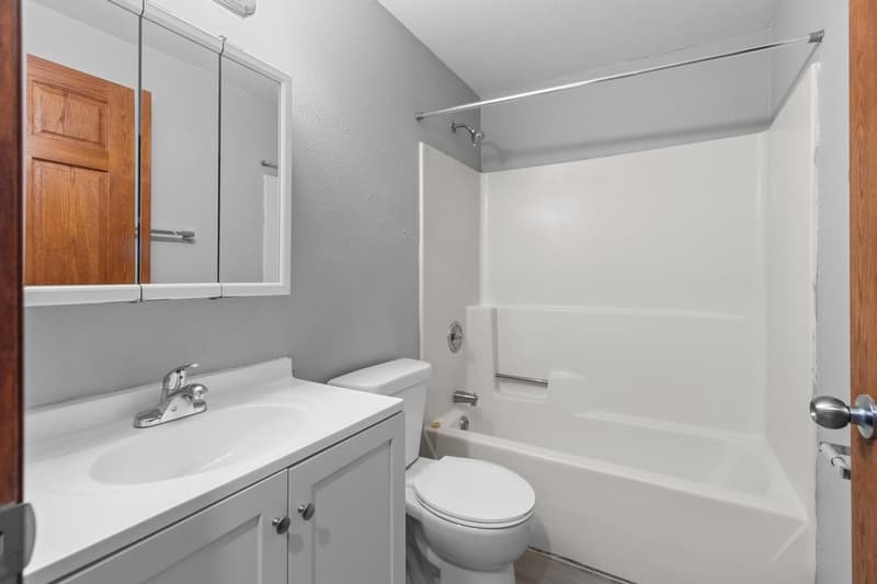 Green Bay Condo: 1534 Moraine Terrace - 2