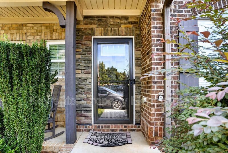 High Point House: 3779 Shadow Ridge Drive