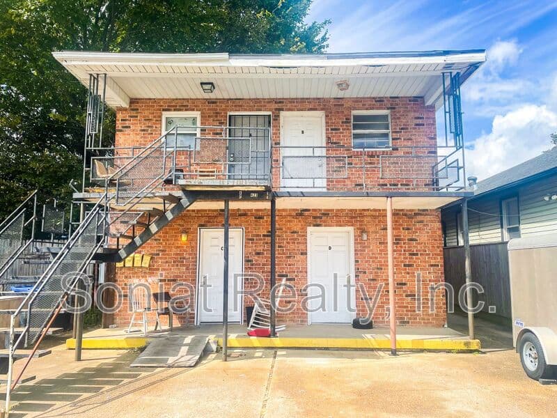 New Orleans Condo: 423 S. Murat