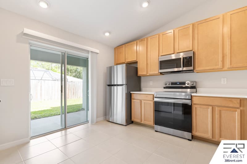 Palm Coast Townhome: 16 Unimay Court
