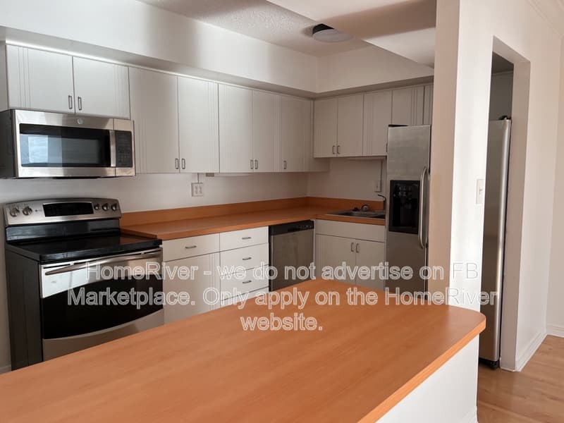 Tampa House: 2401 Bayshore Blvd