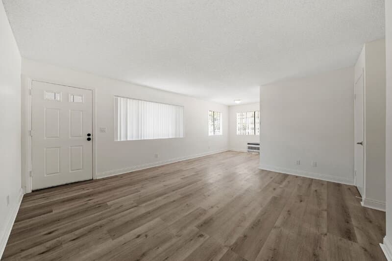 Spring Valley Condo: 9059 Harness Street