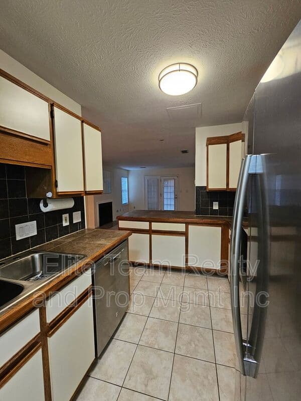 Charlotte Condo: 802 A Selwyn Oaks Ct