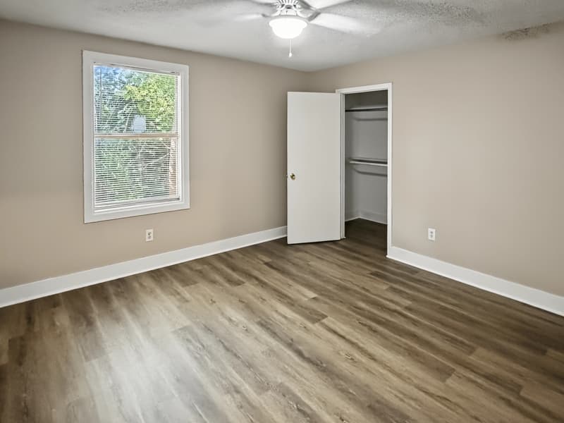 Memphis House: 2688 Enterprise Avenue