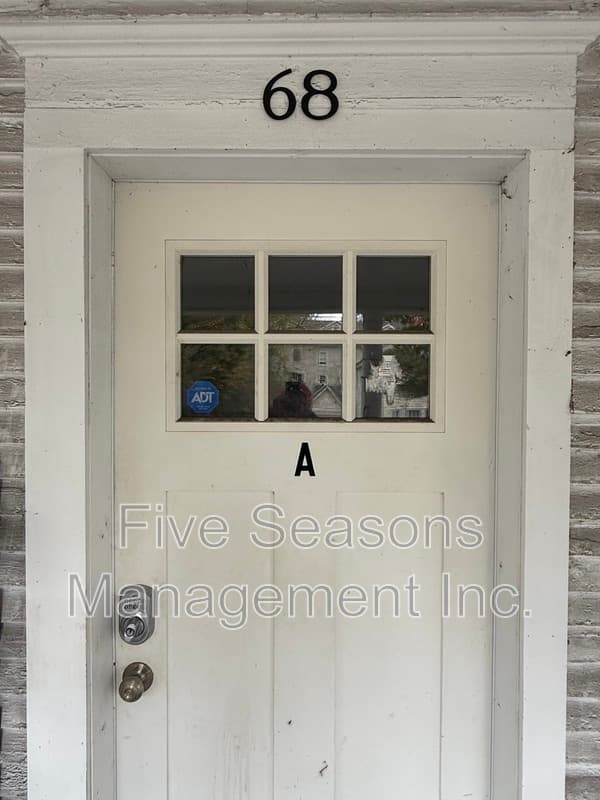 Burlington Condo: 68 South Union - A