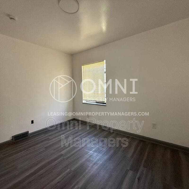 Detroit House: 9747 Somerset Ave