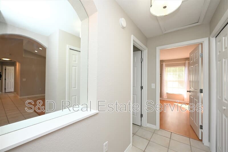 Lakeland House: 3518 Remington Oaks Way