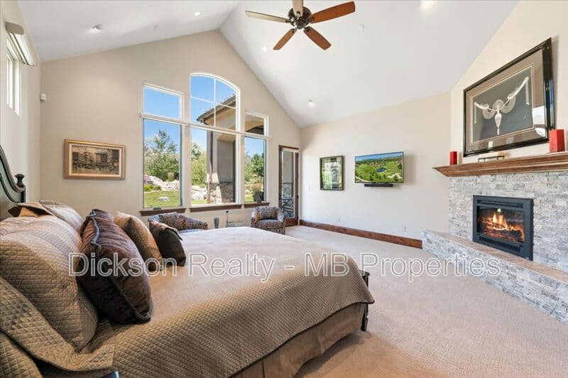 Reno House: 6645 De Chardin Lane