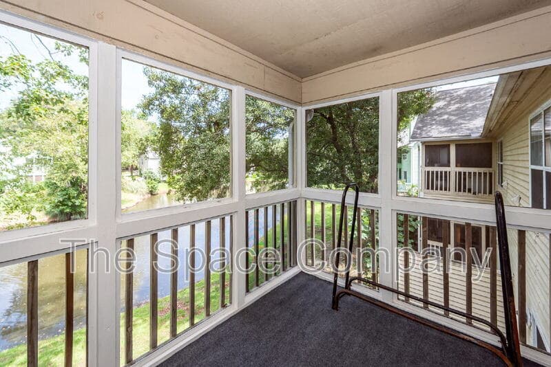 North Charleston Condo: 2020 Coldspring Drive