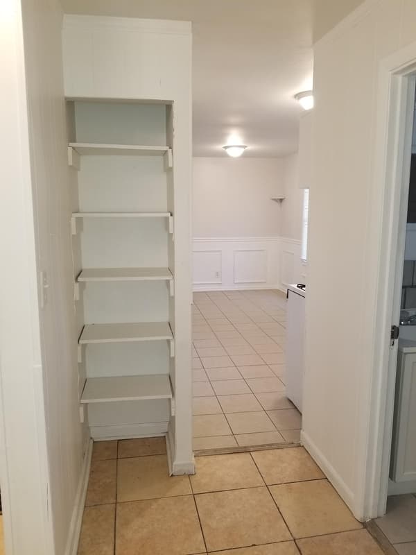 Atlanta House: 1822 Giben Road SW