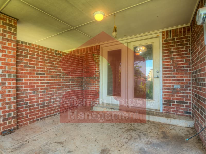 Oklahoma City House: 2701 Silvertree Drive
