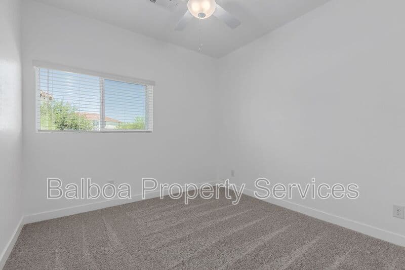 Mesa Townhome: 1318 S 105th Pl