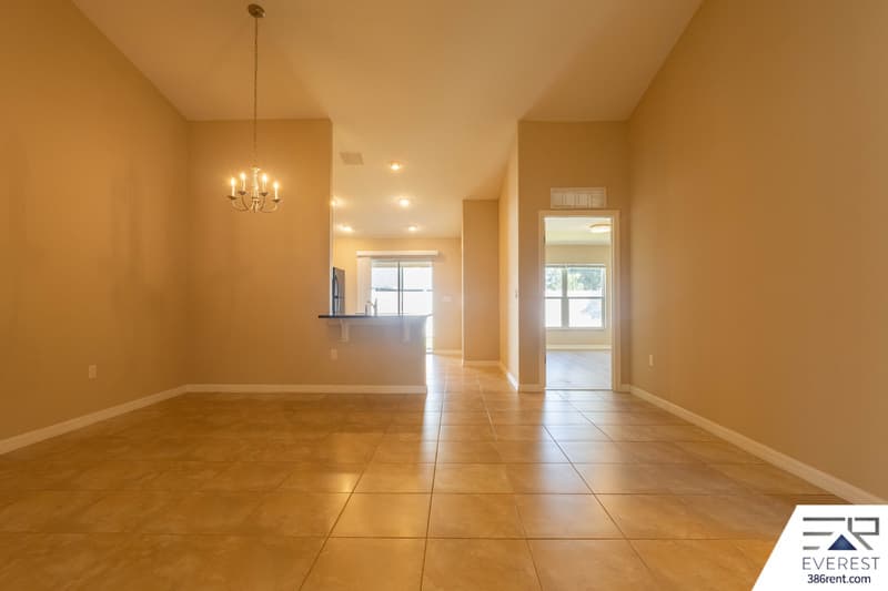 Palm Coast House: 25 Louisville Drive