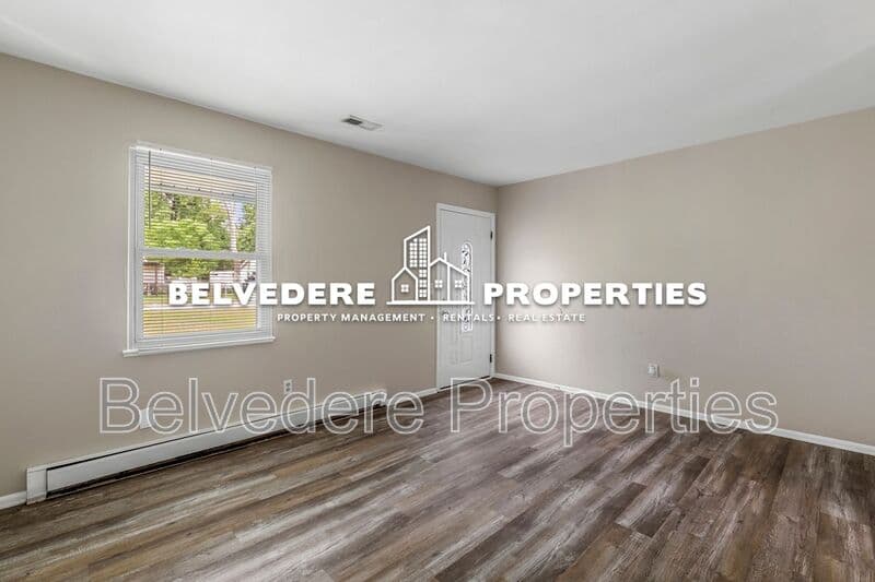 Greensboro House: 3005 Kilkenny Ave