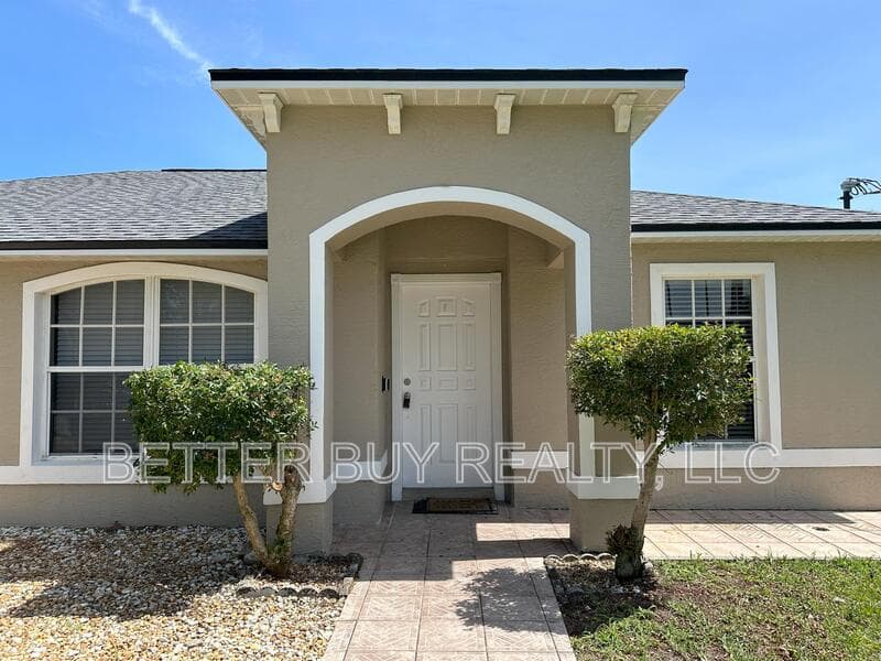 Palm Coast House: 21 Palermo Lane