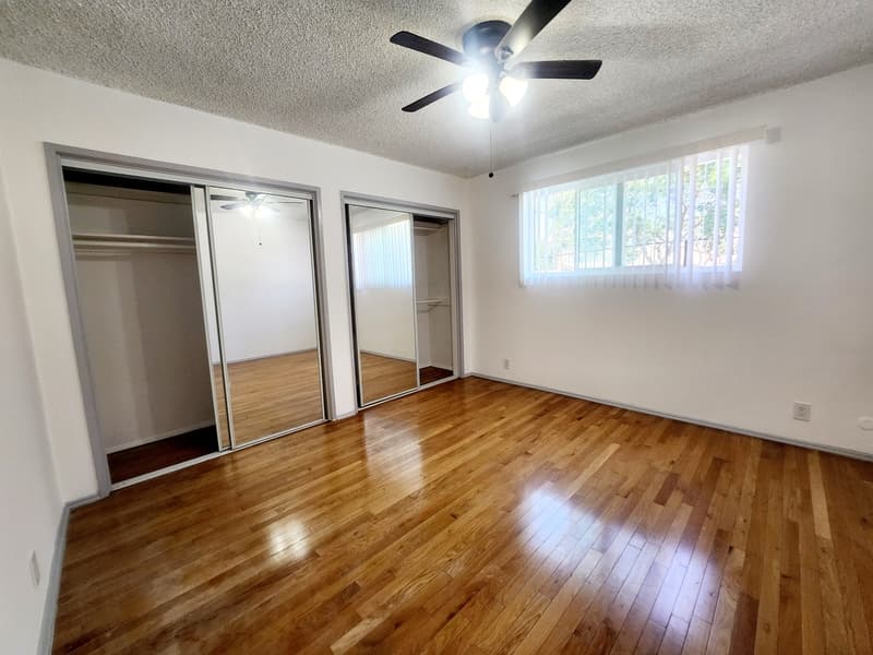 Los Angeles Condo: 425 North Hobart Blvd. - 109