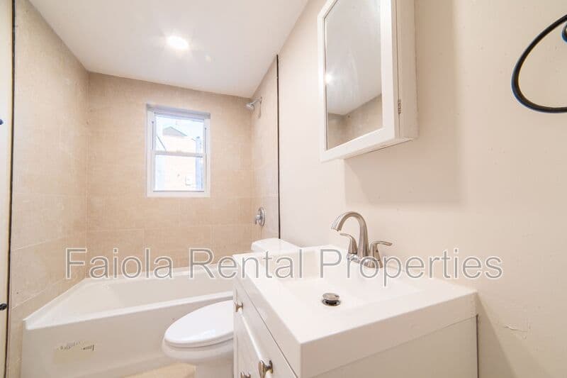 Atlantic City Condo: 115 N Delancy Pl