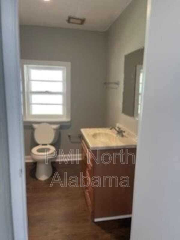 Decatur House: 1310 9th Ave SE