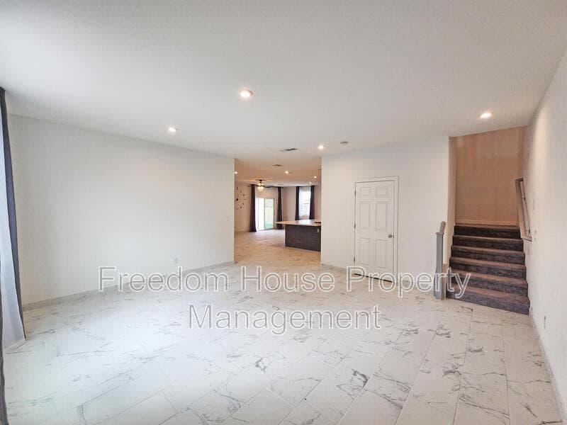 Pahrump House: 3821 East Weld Avenue