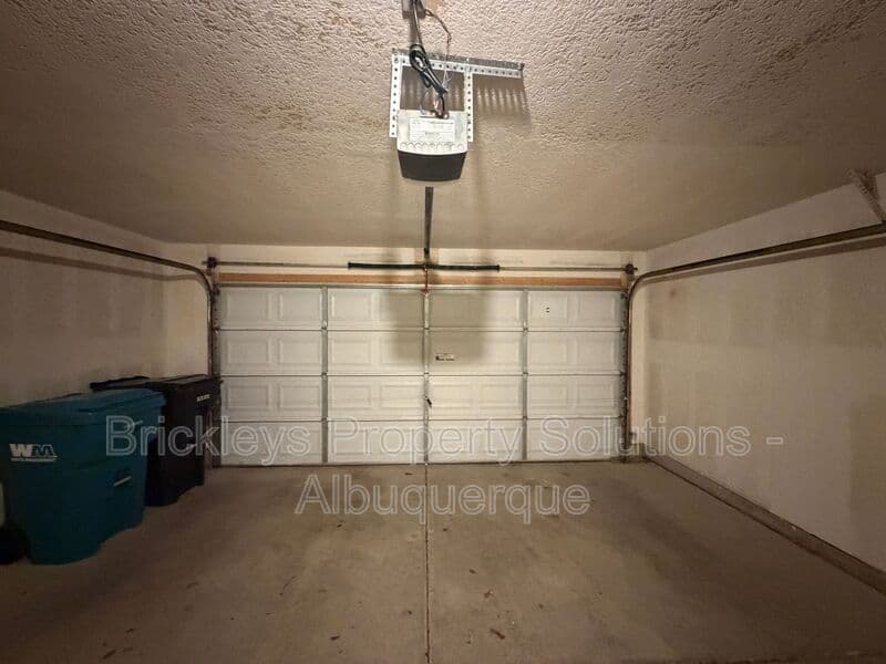 Rio Rancho House: 65 Willow Trace Court SE