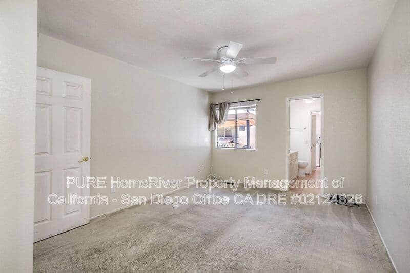 Escondido House: 2135 E El Norte Pkwy