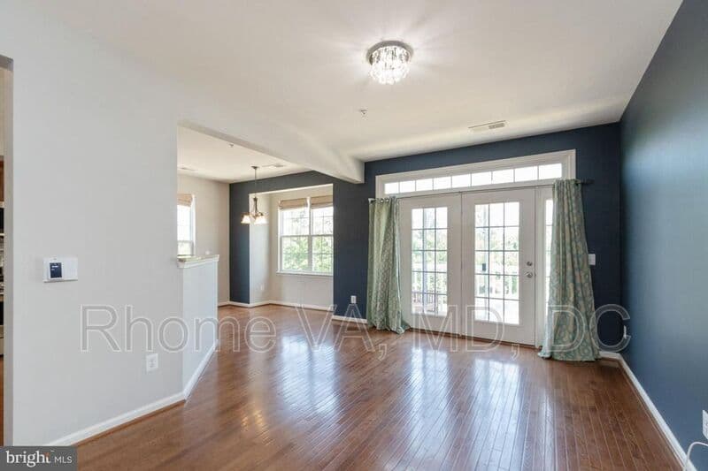 Sterling Townhome: 21711 Indian Summer Terrace