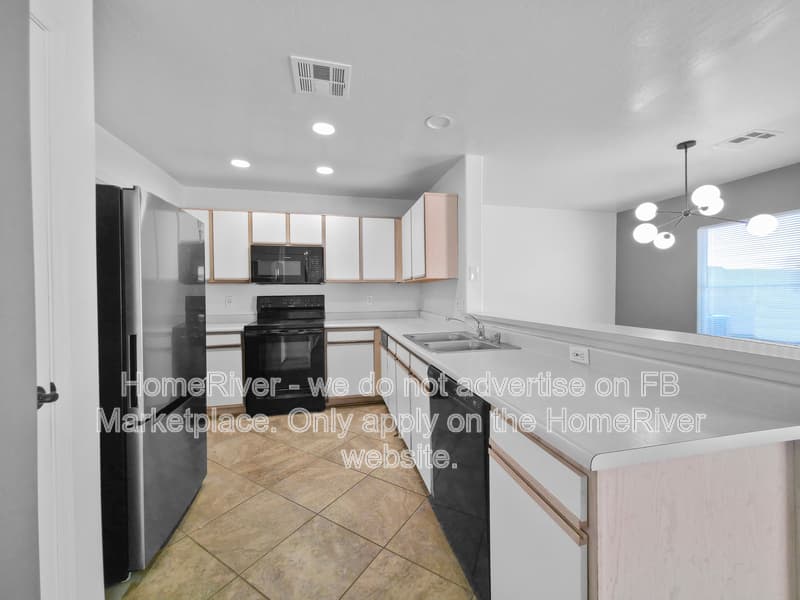 Phoenix House: 11202 W Devonshire Ave