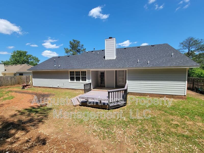 Grovetown House: 1016 Durban Drive