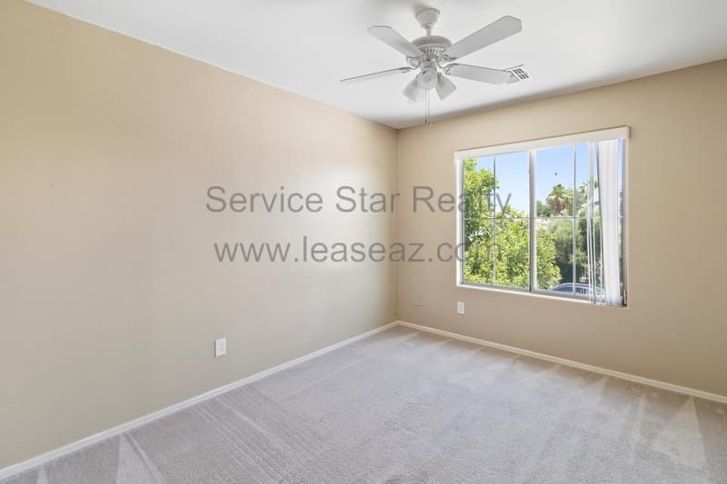 Maricopa House: 41881 W Avella Dr