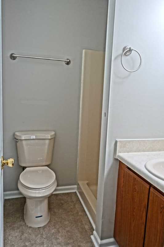 Huntsville House: 1705 Toll Gate Road SE