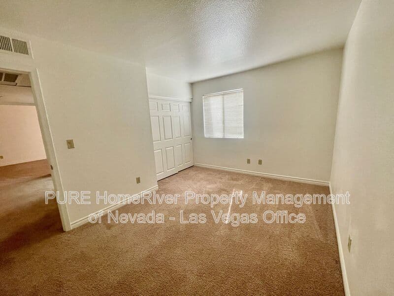 Las Vegas House: 5295 Indian River Dr