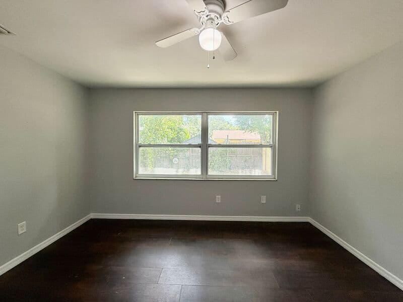 Clearwater Condo: 15657 Waverly Street - 3
